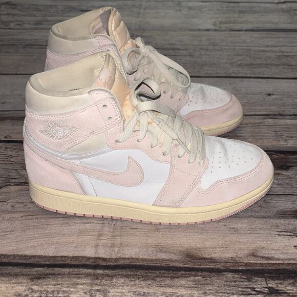Size 9W/7.5M Jordan 1 Retro High OG Washed Pink (Women's) FD2596-600 - Picture 3 of 9